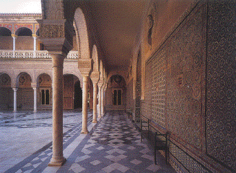 De binnenhof van Casa de Pilatos in Sevilla