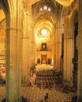 Interieur van de Santa Maria in Sevilla